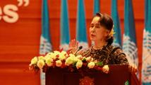 ဒီမိုကေရစီဖက္ဒရယ္ျပည္ေထာင္စု တည္ေဆာက္ႏိုင္ေရး အမ်ိဳးသမီးမ်ား၏ စြမ္းအားမ်ား အျပည့္အ၀ ထုတ္သုံးရန္ ႏိုင္ငံေတာ္အတိုင္ပင္ခံပုဂိၢဳလ္ တ