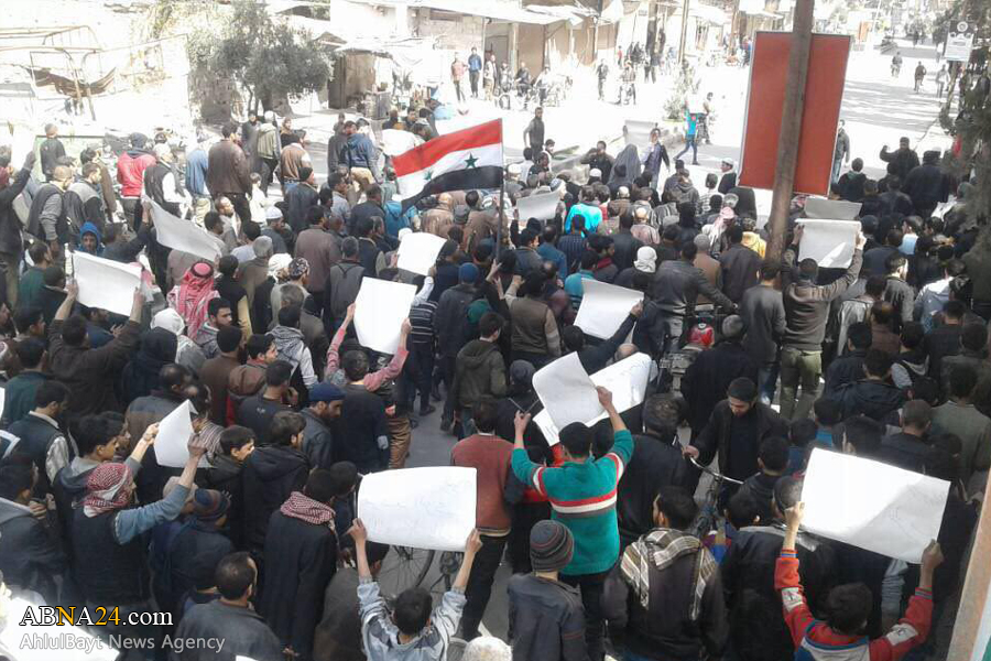 تقرير مصور/ تظاهرات في الغوطة تطالب بخروج الارهابيين