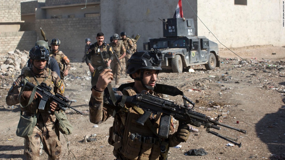 Iraqi army forces arrest two senior ISIS terrorists near Mosul