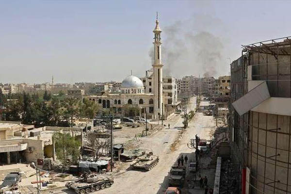 テロリストがシリアの首都郊外を攻撃、数十人が死傷