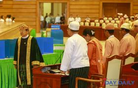ႏိုင္ငံေရးေလာကကို လႈပ္ခတ္ေစခဲ့ေသာ ဦးတီခြန္ျမတ္