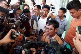 အနားယူလိုေၾကာင္းႏွင့္ ဒီခ်ဳပ္စီအီးစီမ်ား အလုပ္ႀကိဳးစားရန္ ေဒၚေအာင္ဆန္းစုၾကည္ မွာၾကားဟု ေဒါက္တာမ်ိဳးၫြန္႔ေျပာ