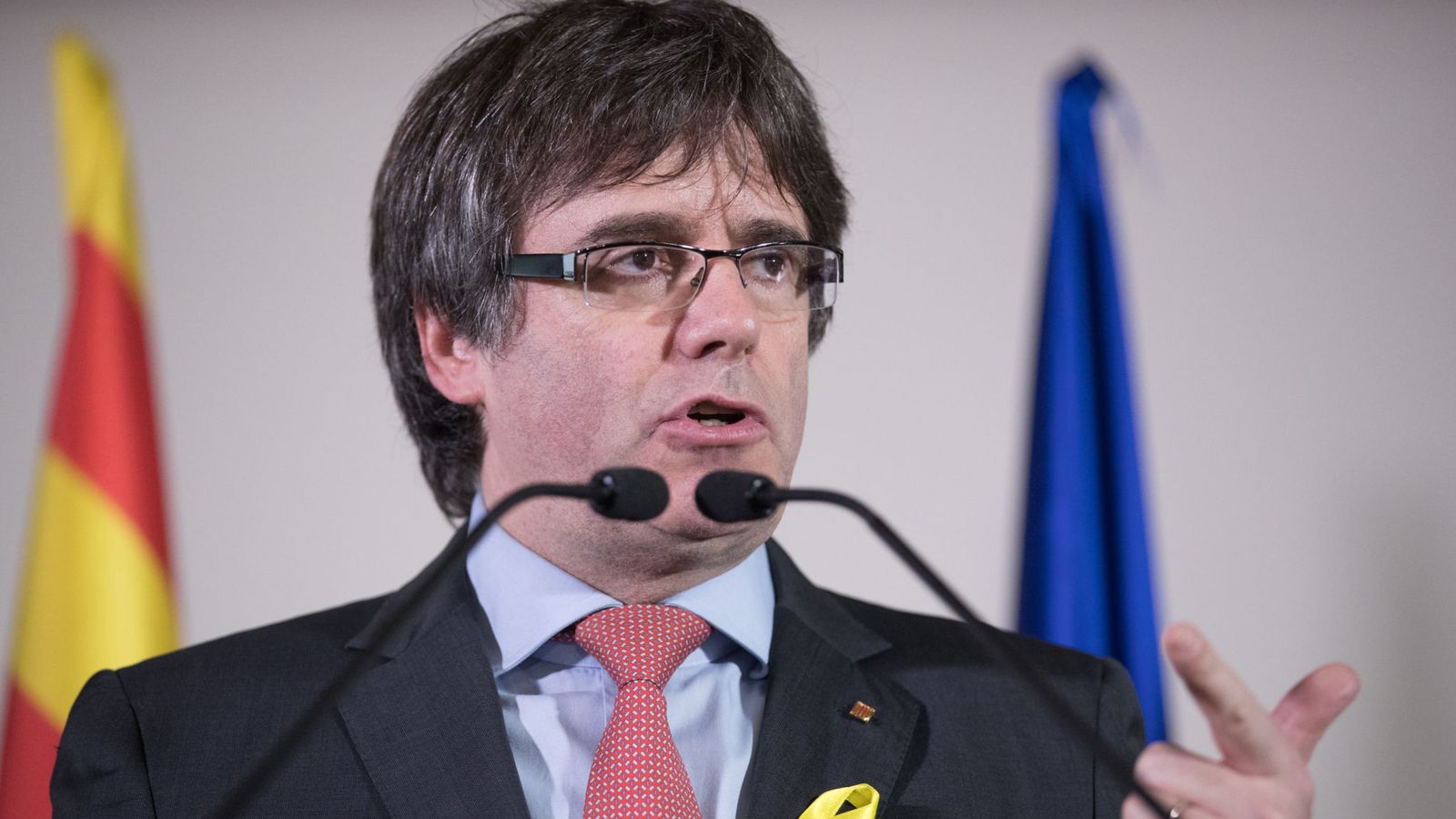 Líder Separatista de Cataluña Carles Puigdemont 'Arrestado en Alemania'