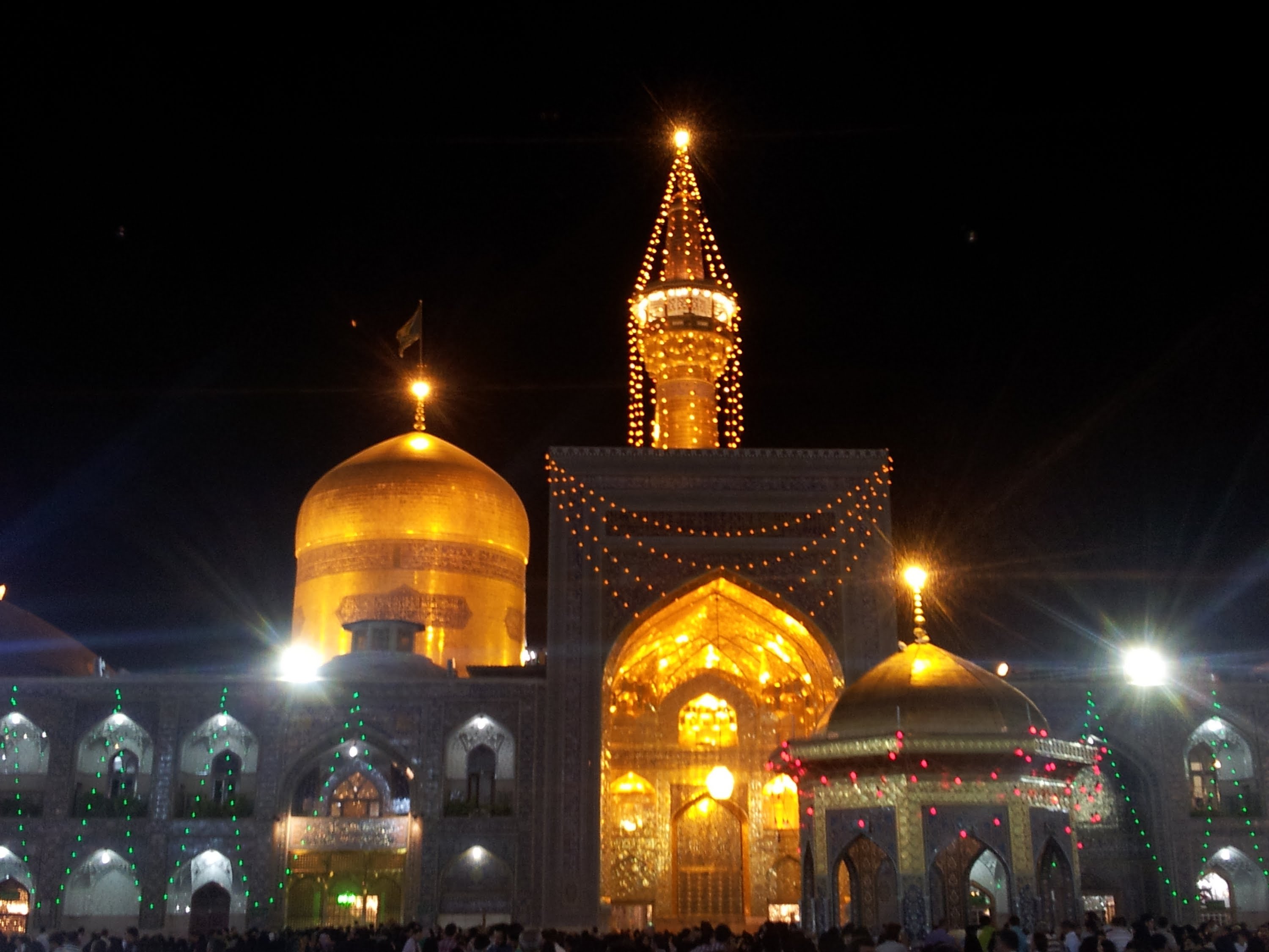 German Economist converts to Shia Islam at Imam Reza Shrine