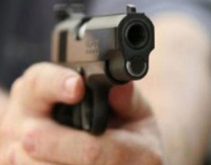 उत्तर प्रदेश पुलिस संदेह के घेरे में ।