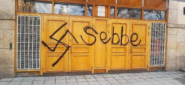 Moschee erneut mit Hakenkreuz beschmiert
