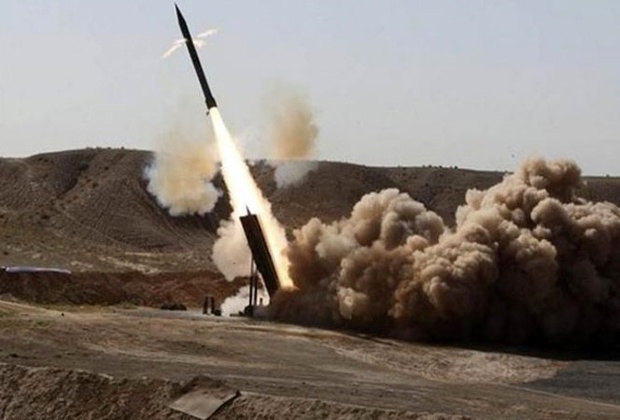 Yemeni Army targets Saudi military base in Asir