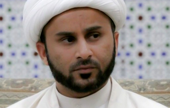 الشيخ "عيسى القفاص" المعتقل بدوافع سياسية محروم من الاتصال بعائلته بسبب ممارسة شعائر دينية