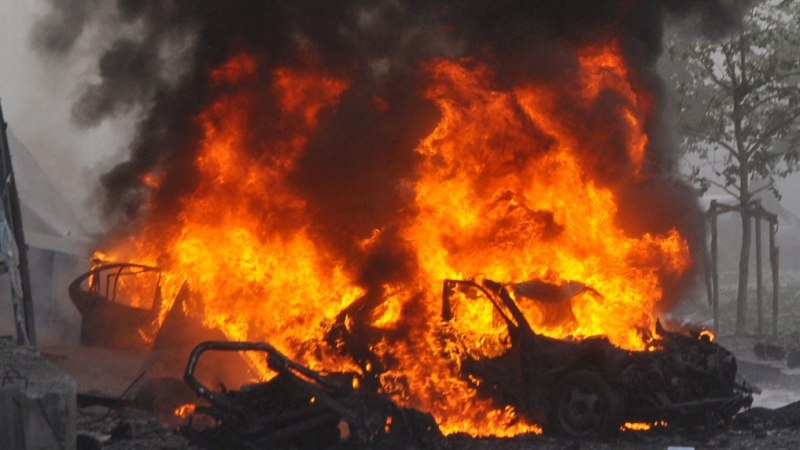 Explosão de carro-bomba rochas no norte da Síria