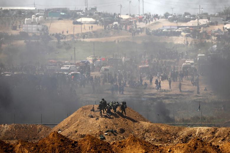Izraelci mirno posmatraju sukob njihove vojske i Palestinaca