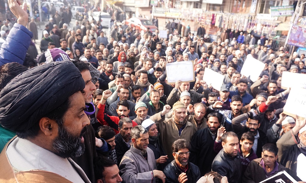 بے دریغ شہری ہلاکتوں کے خلاف بڈگام میں انجمن شرعی شیعیان کا احتجاجی جلوس