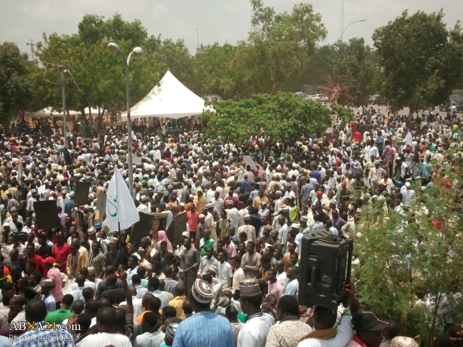 Photos: Thousands marked 'martyrs day',  'Free Zakzaky' protest in Abuja