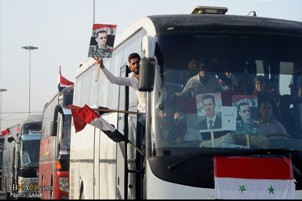 Syria: Hundreds of displaced people return home from Lebanon / Pics