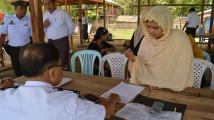 ရခိုင္မွာ NVC ကတ္ ကိုင္ေဆာင္သူမ်ား လြတ္လပ္စြာသြားလာခြင့္ရမည္ဟု အစိုးရဆို