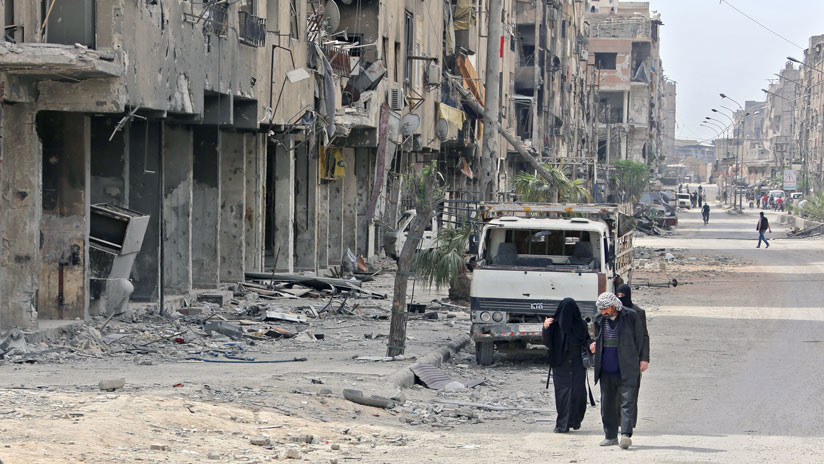 Descubren en Siria Contenedores con Cloro Alemanes y Botes Fumígenos Británicos 