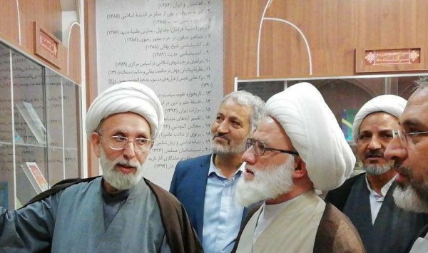 المرجع اليعقوبي يتشرف بزيارة مشهد الامام الرضا (ع)
