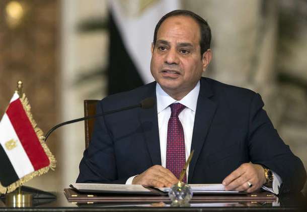 الرئيس المصري يوقع قانونا يسمح بمصادرة أموال الإرهابيين