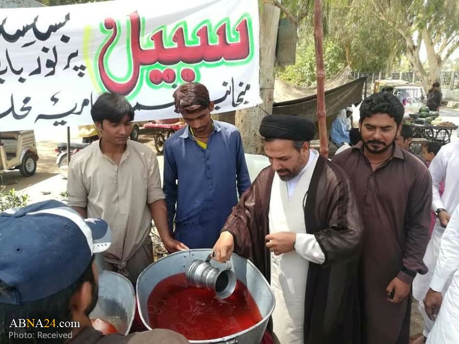 Photos: Juice distribution on birth anniv. of Imam Hussain & Hadrat Abbas in Khairpur, Pakistan