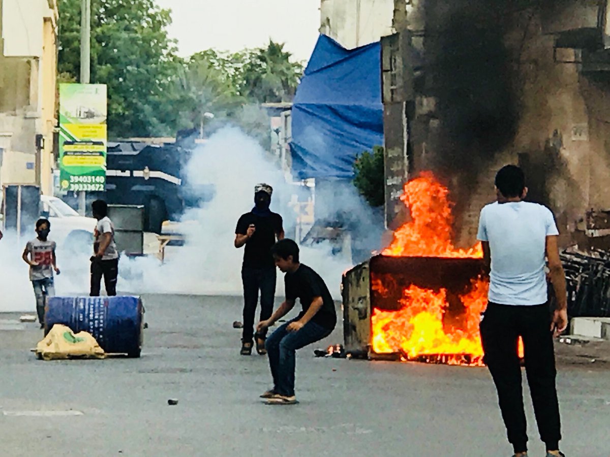 قوات النظام تقمع احتجاجات غاضبة في الدراز رفضا لتأييد أحكام الإعدام