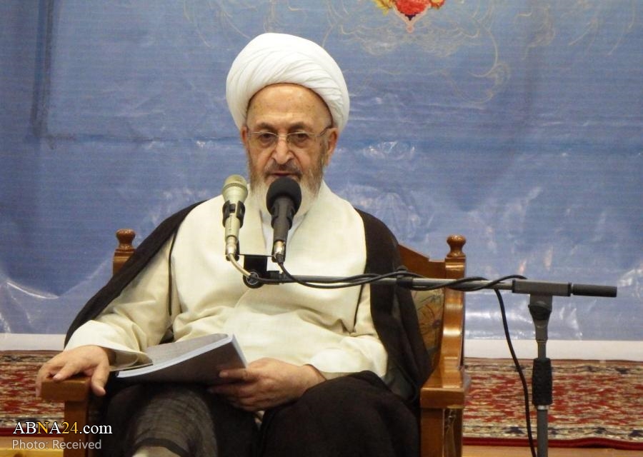 Grand Ayatollah Sobhani: Muslims should abide by Quran principles