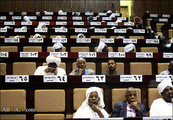 "نوابٌ سودانيون" يُطالبون بسحب قوات بلادهم من اليمن فوراً