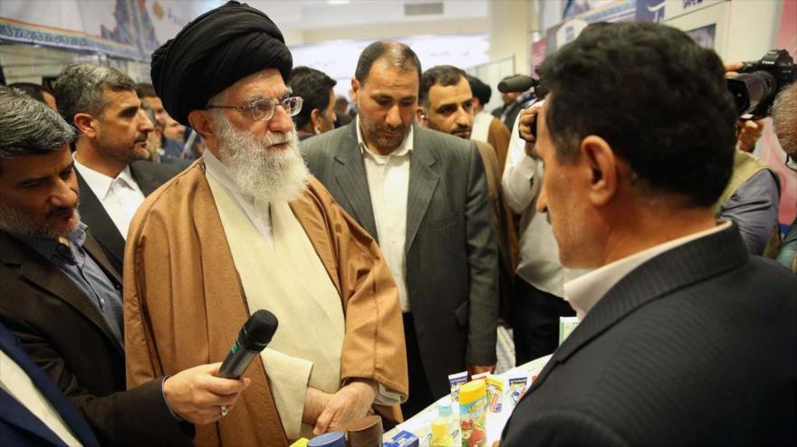 Leader: Les Etats-Unis provoquent certains Etats à affronter l'Iran