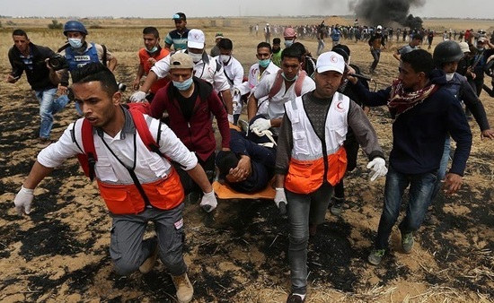 إصابة طفلين باستهداف الاحتلال المتظاهرين شرق "خان يونس"