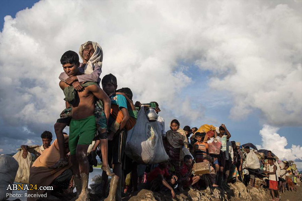 Rohingya to be safe in areas designated for them: Myanmar army chief