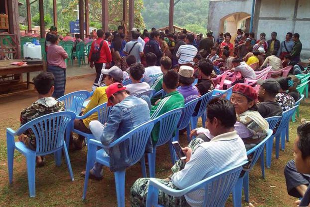 တပ္က ခြင့္မျပဳ၍ ပိတ္မိျပည္သူမ်ားကုိ ကယ္တင္ရန္သြားသည့္အဖြဲ႔ ျပန္လာ