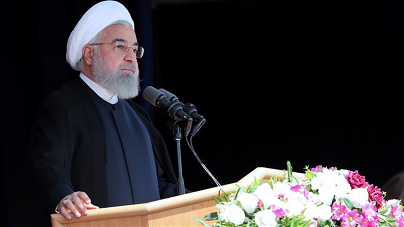 イラン大統領、「イランは防衛力について他国と協議するつもりはない」