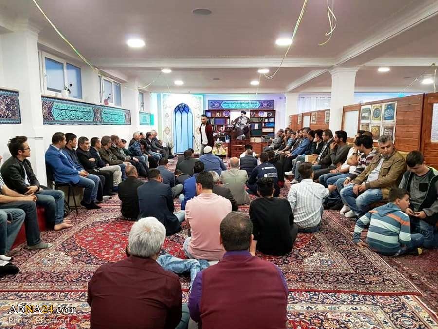 تقرير مصور/ المسلمون الشيعة يحتفلون بولادة الامام الحجة (عج) في ألمانيا