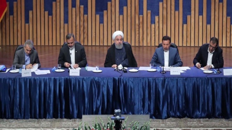 صدر جمہوریہ کے ہاتھوں صوبہ خراسان رضوی میں تیس ترقیاتی منصوبے افتتاح