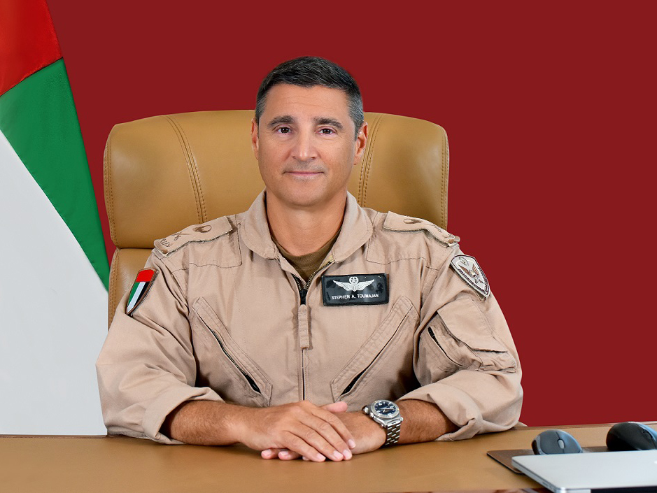 ضابط أمريكي يتولى قيادة المروحيات العسكرية للإمارات المشاركة بالعدوان على اليمن