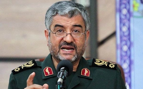 القائد العام لحرس الثورة الاسلامية: "لايمكن الوثوق" بأمريكا بالتفاوض والتعامل