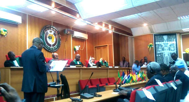 Un Tribunal de Abuya Desestima Procesar a 48 Manifestantes por Sumarse a las Protestas por la Libertad del Sheij Al-Zakzaky 
