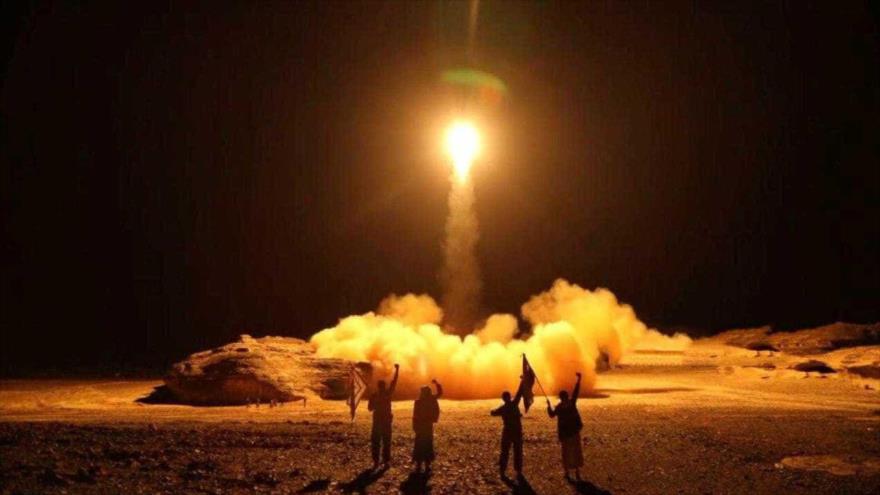 “El Ejército Yemení ha Lanzado un Misil contra el Centro de Información para la Guerra Electrónica del Régimen Saudí” 