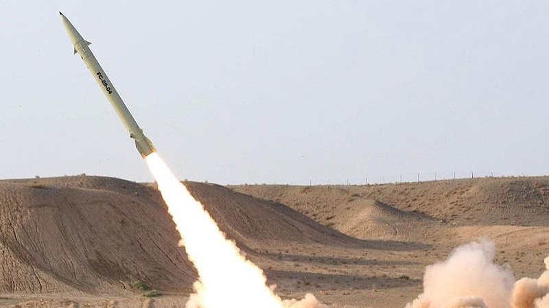 یمنی فوج نے عسیر میں سعودی فوجی بیس کو میزائلی حملے کا نشانہ بنایا 