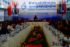 တုိင္းရင္းသားလက္နက္ကုိင္အဖြဲ႕အားလုံးပါ၀င္ေသာ ညီလာခံေခၚယူေဆြးေႏြးရန္ အပစ္ရပ္အဖြဲ႕မ်ားဆုံးျဖတ္