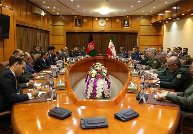 وزير الدفاع الايراني يعلن استعداد بلاده في القضاء على داعش بافغانستان