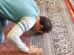 Unbekannter droht, Moscheen in die Luft zu jagen