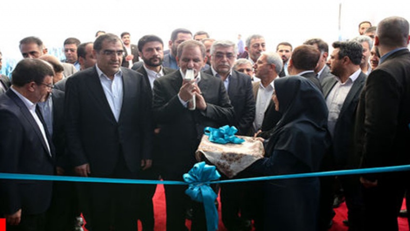تہران میں خلیوں کی پیداوار کے کارخانے کا افتتاح