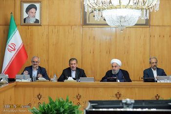 イラン大統領、「政治的悪戯によって、ベイトルモガッダスをイスラム教徒から切り離すことはできない」