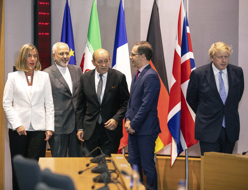 La UE Promete Salvar el Acuerdo Nuclear a Pesar de la Medida de Trump 