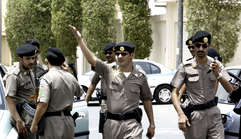 السعودية تعتقل 5 ناشطات ورجلين اتهمتهم بالتواصل مع جهات خارجية