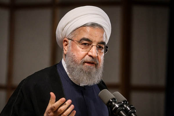 イラン大統領、「アメリカは世界のすべての国に関して決定を下すことはできない」