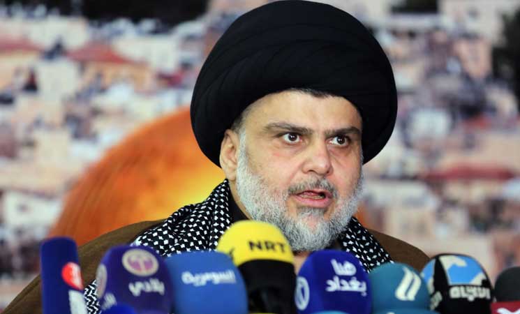 الصدر يعلن انه أكمل اللمسات الأخيرة لتشكيل الحكومة