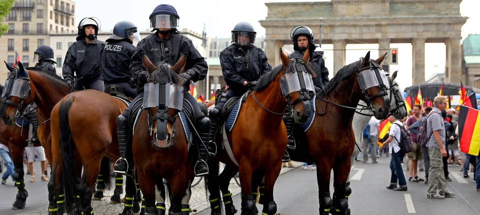 Schmähwettstreit im Regierungsviertel