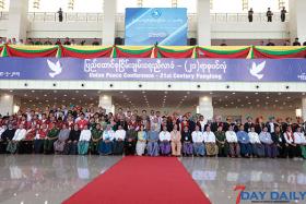 ၂၁ ရာစုပင္လုံကို ၿပီးစလြယ္မက်င္းပလို၍ အေျဖေကာင္းရရွိေရး ဦးတည္ေဆြးေႏြးေနဟု အပစ္ရပ္ကိုယ္စားလွယ္အဖဲြ႕ေခါင္းေဆာင္ေျပာ
