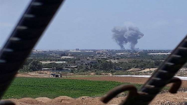 الاحتلال الاسرائيلي يستهدف مواقع للمقاومة في قطاع غزة