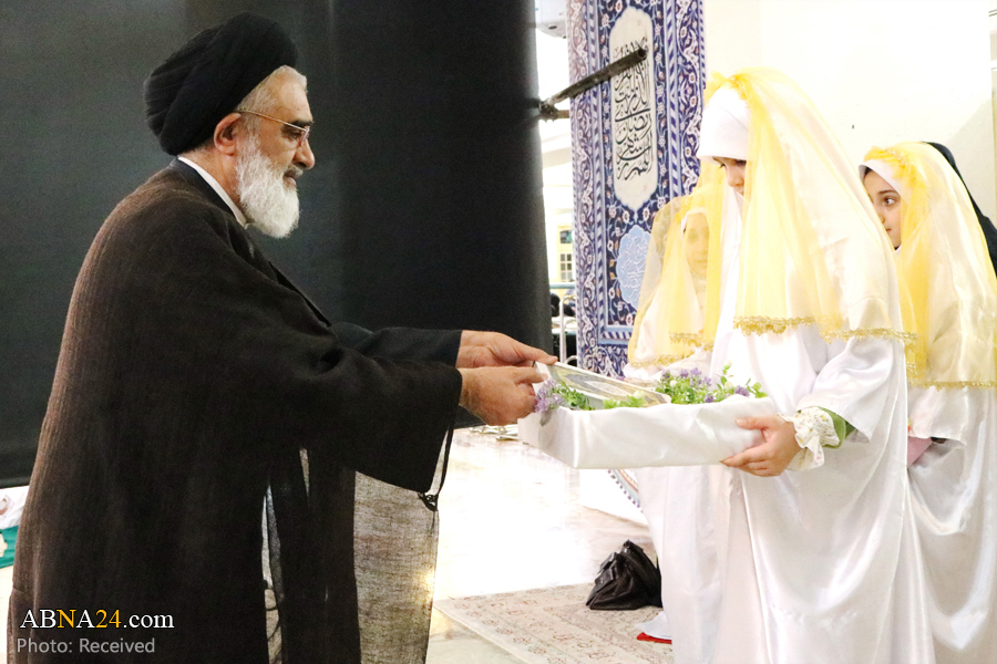 “Las Ayunantes Primerizas de este Bendito Mes de Ramadán han Recibido una Ceremonia en el Santuario de Fátima Ma’asumah (P)”